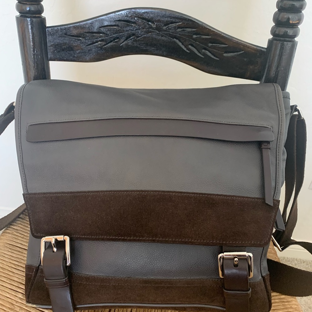 COACH ALL LEATHER MESSENGER BAG AUTHENTIC
